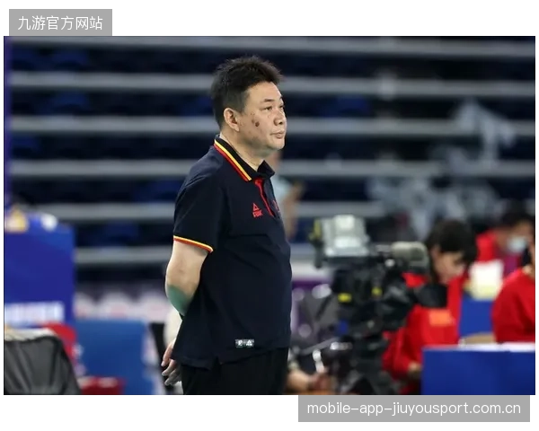 蔡斌率队无缘金牌：从“逆袭”到“遗憾”的赛后思考